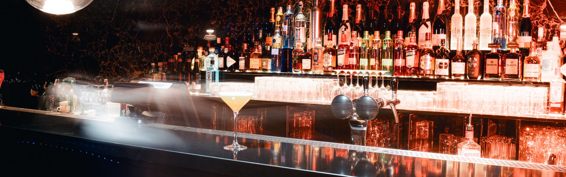 Renting a party location - Maroni Budapest, where you can let loose all night long 